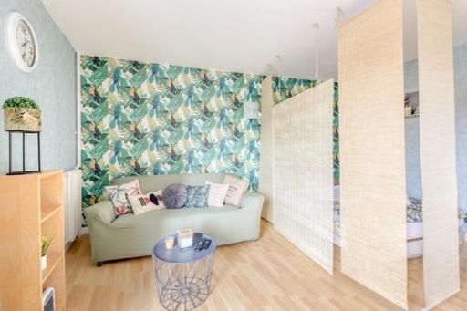 Superbe Studio Apartment A 2Mn De Paris Жантийи Экстерьер фото